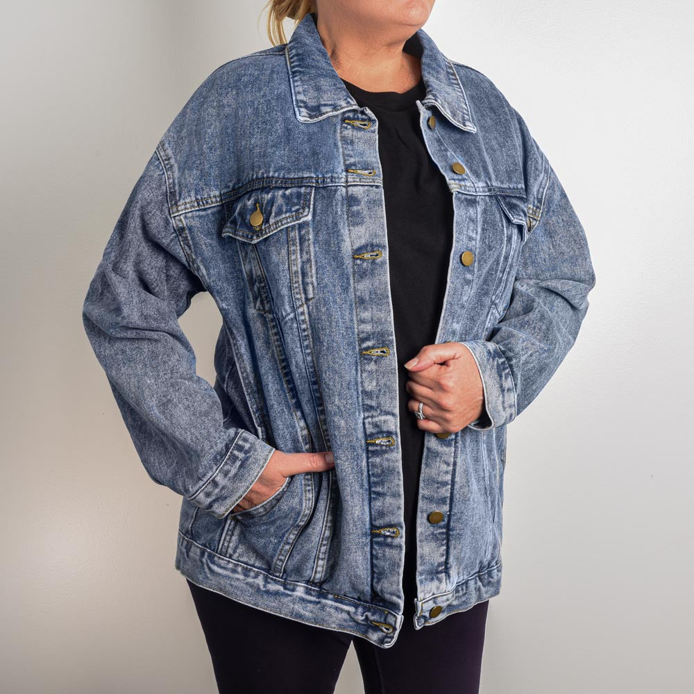 Übergroße DTG-Jeansjacke für Damen